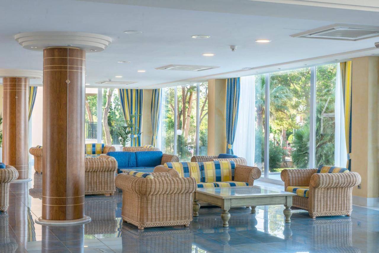 Can Picafort Palace Bagian luar foto