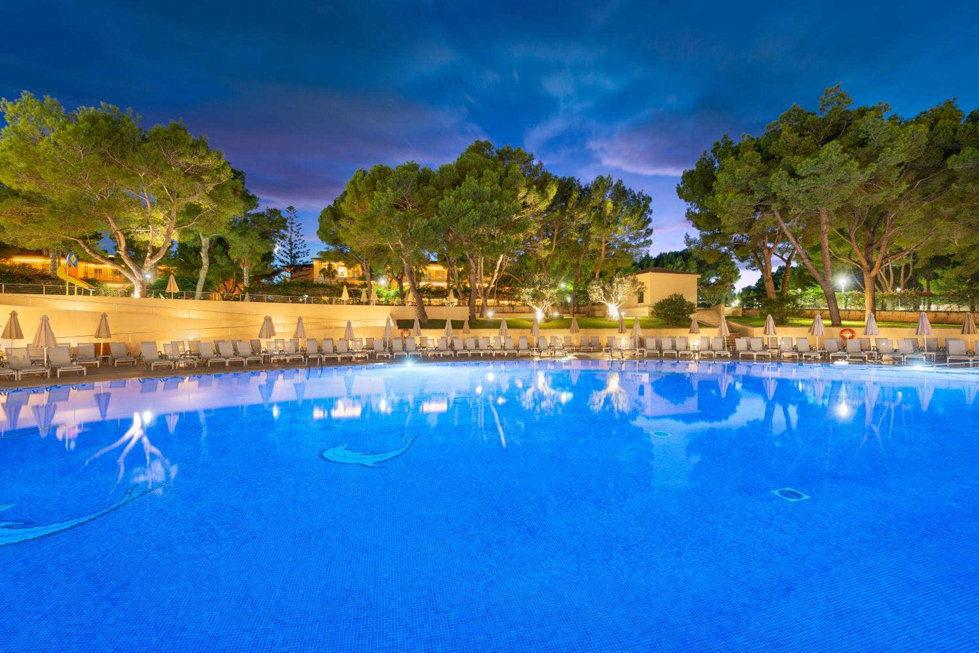 Can Picafort Palace Bagian luar foto